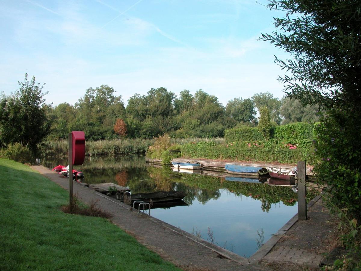 Park Nest Villa Zeewolde Exterior photo